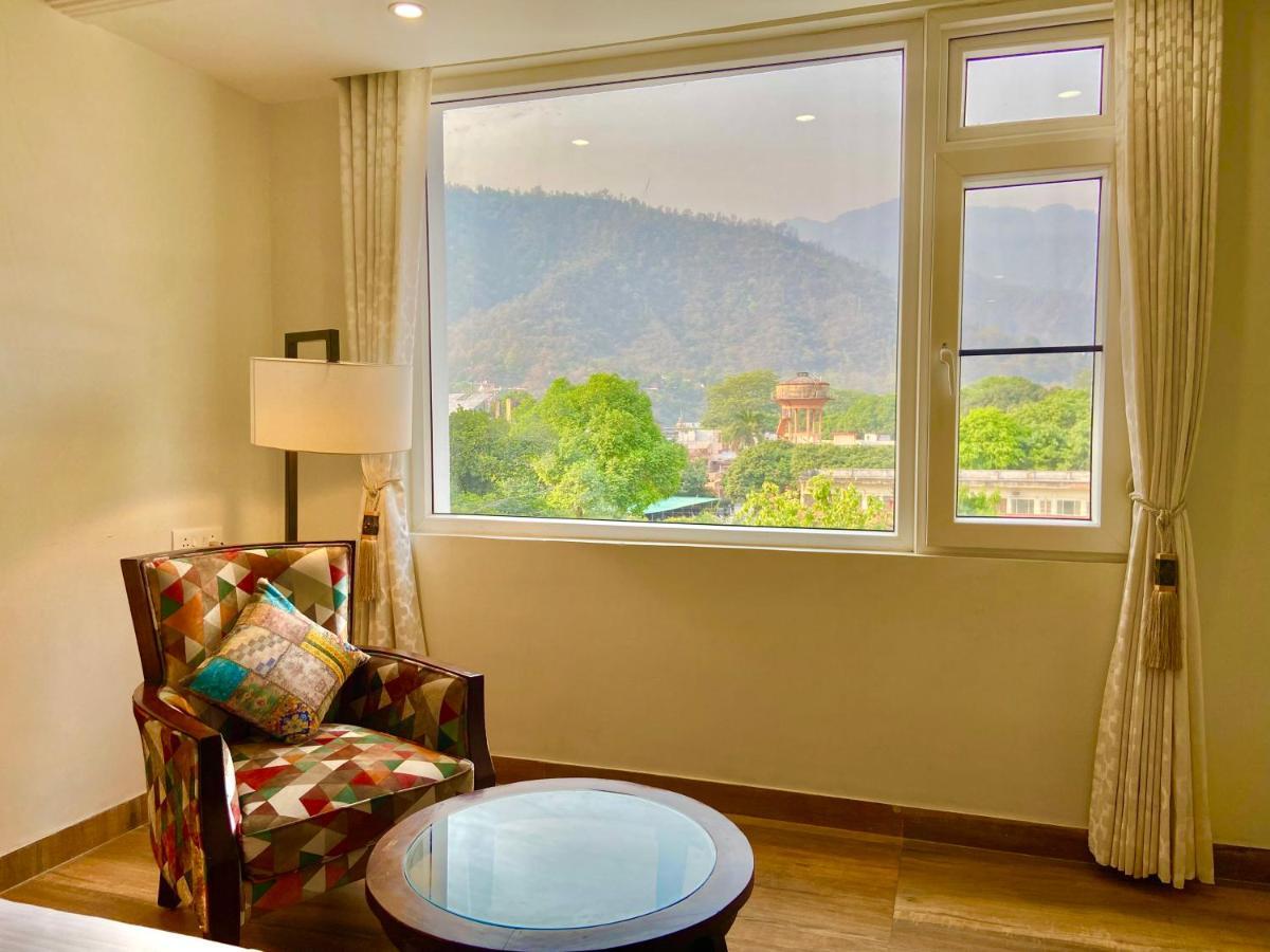 Green View By Green Tree Hotels Rishikesh Bagian luar foto