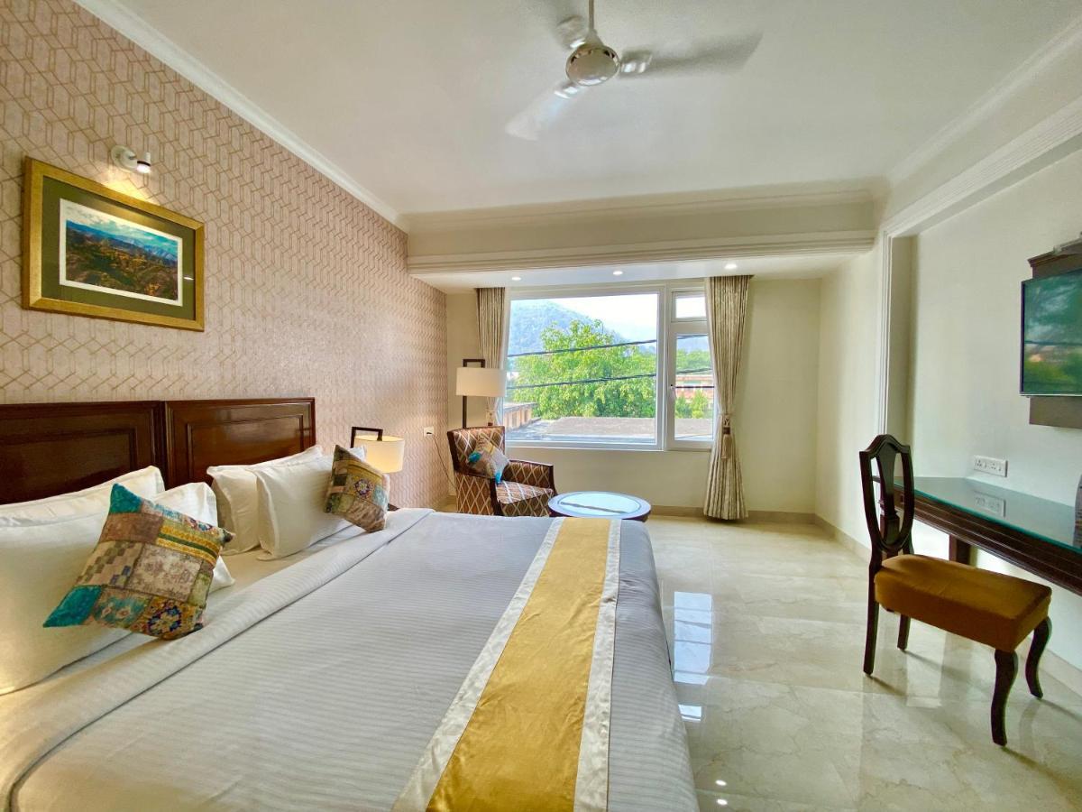 Green View By Green Tree Hotels Rishikesh Bagian luar foto