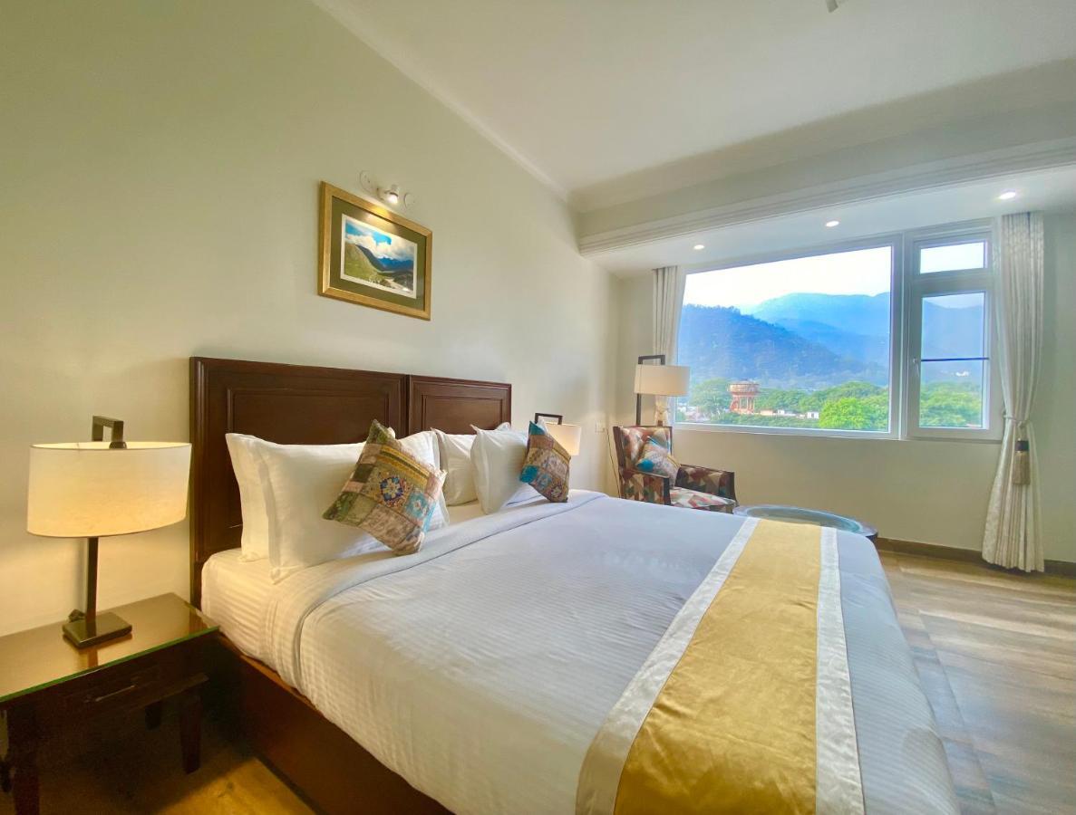 Green View By Green Tree Hotels Rishikesh Bagian luar foto