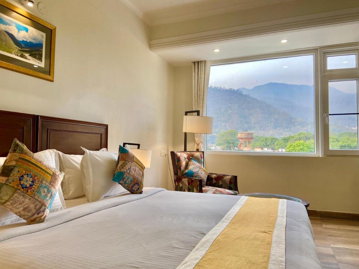 Green View By Green Tree Hotels Rishikesh Bagian luar foto